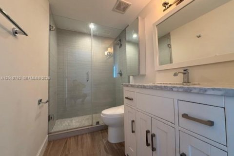 Copropriété à louer à Miami, Floride: 2 chambres, 82.68 m2 № 2073589 - photo 12