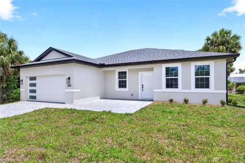 Villa ou maison à North Port, Floride 4 chambres, 169.73 m2 № 2101340
