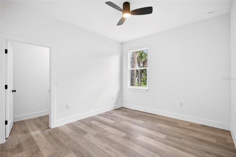 Casa en venta en North Port, Florida, 4 dormitorios, 169.73 m2 № 2101340 - foto 14