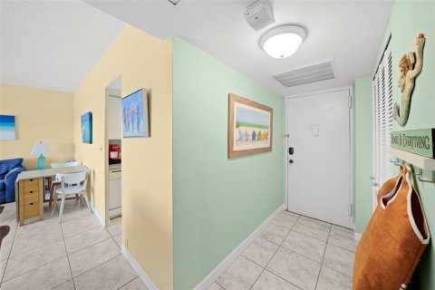 Купить кондоминиум в Клируотер, Флорида 4 комнаты, 101.26м2, № 1636906 - фото 7