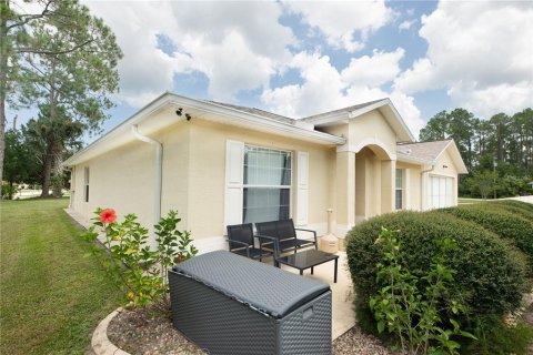 Casa en venta en Palm Coast, Florida, 4 dormitorios, 172.61 m2 № 1865879 - foto 3