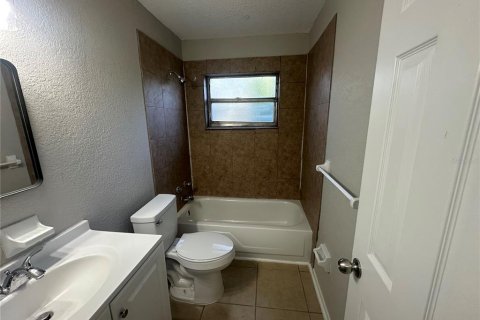 Apartment in Lakeland, Florida 2 bedrooms, 120.77 sq.m. № 2097530 - photo 18