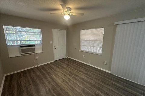 Apartment in Lakeland, Florida 2 bedrooms, 120.77 sq.m. № 2097530 - photo 9