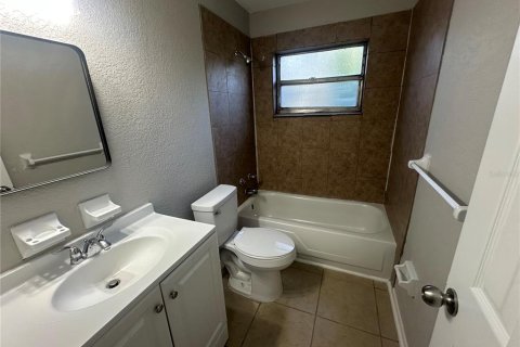 Apartment in Lakeland, Florida 2 bedrooms, 120.77 sq.m. № 2097530 - photo 16