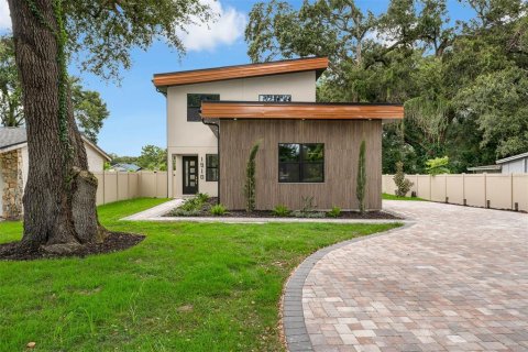 Casa en Orlando, Florida 3 dormitorios, 296.08 m2 № 2383935
