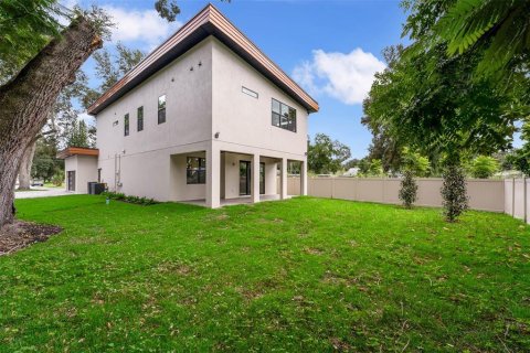 Casa en venta en Orlando, Florida, 3 dormitorios, 296.08 m2 № 2383935 - foto 15