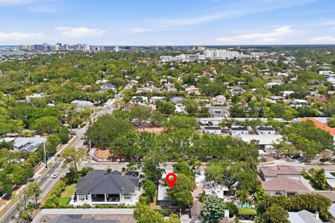 Duplex in Sarasota, Florida 4 bedrooms, 156.08 sq.m. № 2108173 - photo 8