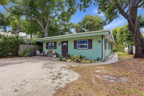 Duplex in Sarasota, Florida 4 bedrooms, 156.08 sq.m. № 2108173 - photo 2