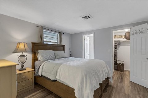 Купить виллу или дом в Венеция, Флорида 7 комнат, 121.61м2, № 2148862 - фото 15
