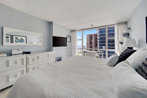 Copropriété à vendre à Miami Beach, Floride: 2 chambres, 102.47 m2 № 2024651 - photo 16