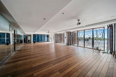 Copropriété à vendre à Miami Beach, Floride: 2 chambres, 102.47 m2 № 2024651 - photo 20