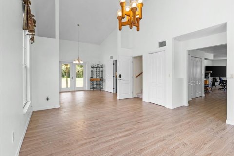 Casa en venta en Apopka, Florida, 3 dormitorios, 220.18 m2 № 2358734 - foto 15