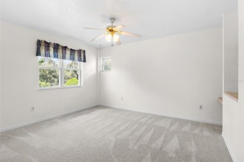Casa en venta en Apopka, Florida, 3 dormitorios, 220.18 m2 № 2358734 - foto 22