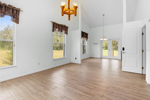Casa en venta en Apopka, Florida, 3 dormitorios, 220.18 m2 № 2358734 - foto 14