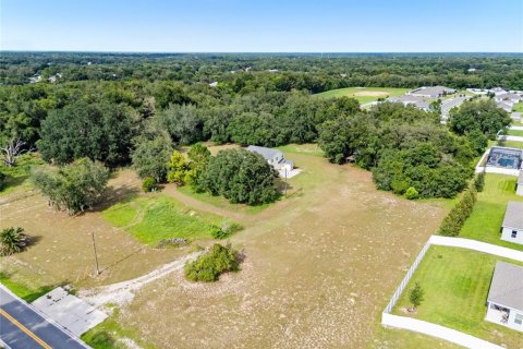 Casa en venta en Apopka, Florida, 3 dormitorios, 220.18 m2 № 2358734 - foto 3