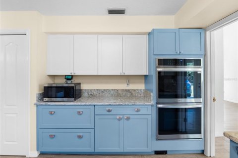 Casa en venta en Apopka, Florida, 3 dormitorios, 220.18 m2 № 2358734 - foto 21