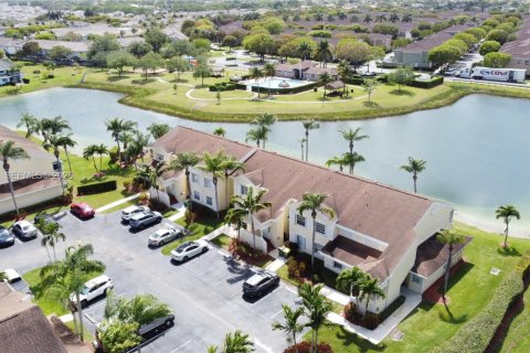 Villa ou maison à vendre à Homestead, Floride: 2 chambres, 107.77 m2 № 2068924 - photo 14