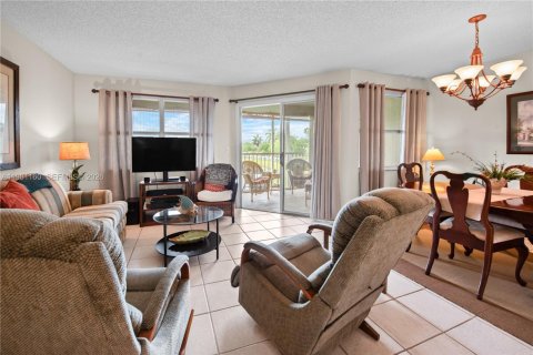 Villa ou maison à vendre à Homestead, Floride: 2 chambres, 107.77 m2 № 2068924 - photo 2