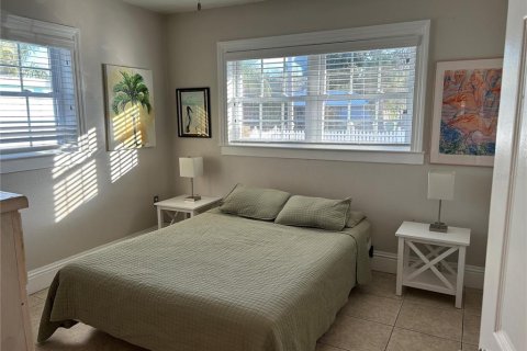 Casa en alquiler en Sarasota, Florida, 3 dormitorios, 130.99 m2 № 1918575 - foto 3