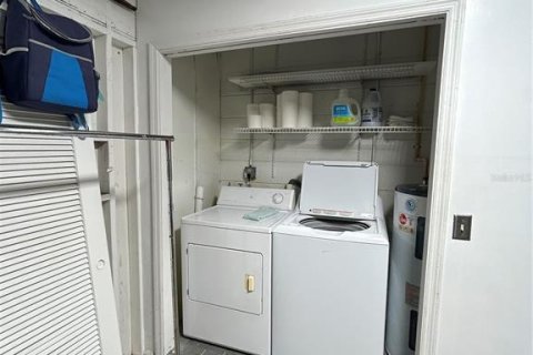 Casa en alquiler en Sarasota, Florida, 3 dormitorios, 130.99 m2 № 1918575 - foto 6