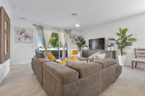 Casa en venta en Punta Gorda, Florida, 4 dormitorios, 188.31 m2 № 1743395 - foto 16