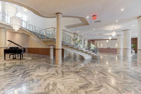 Copropriété à louer à Miami Beach, Floride: 1 chambre, 82.68 m2 № 1692573 - photo 11