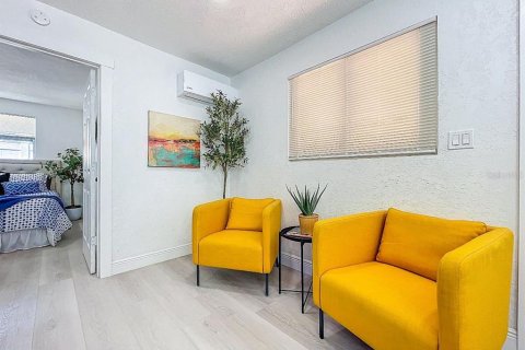 Villa ou maison à vendre à Tampa, Floride: 3 chambres, 111.48 m2 № 2396611 - photo 18