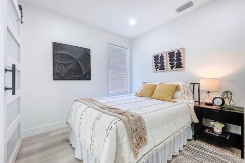 Villa ou maison à vendre à Tampa, Floride: 3 chambres, 111.48 m2 № 2396611 - photo 27