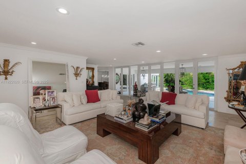 Купить виллу или дом в Корал-Гейблс, Флорида 5 спален, 411.46м2, № 1997231 - фото 5