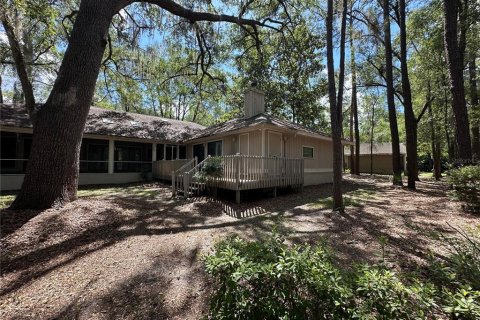 House in Gainesville, Florida 5 bedrooms, 267.93 sq.m. № 2150937 - photo 26