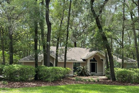 Villa ou maison à Gainesville, Floride 5 chambres, 267.93 m2 № 2150937