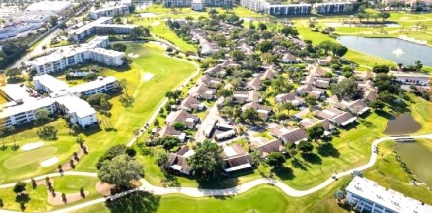 Condo in Fort Myers, Florida, 2 bedrooms № 1172804