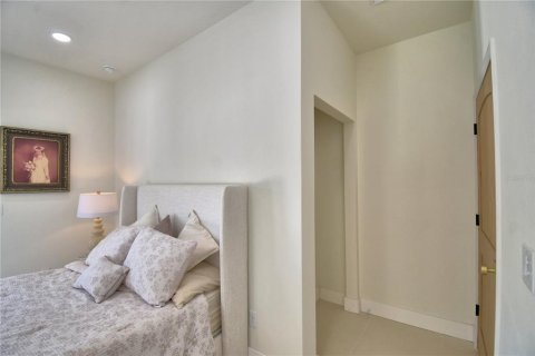 Villa ou maison à vendre à Polk City, Floride: 4 chambres, 215.16 m2 № 1792866 - photo 16