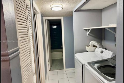 Condominio en venta en Davie, Florida, 2 dormitorios, 100.33 m2 № 1941226 - foto 7