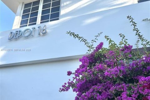 Снять в аренду квартиру в Майами-Бич, Флорида 46.45м2, № 1990826 - фото 6