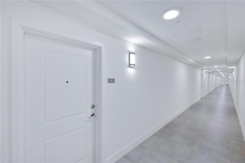 Copropriété à louer à Orlando, Floride: 2 chambres, 95.04 m2 № 2408571 - photo 4