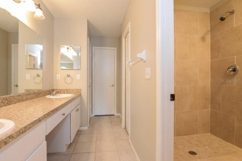 Villa ou maison à louer à Mulberry, Floride: 4 chambres, 155.89 m2 № 1902754 - photo 9