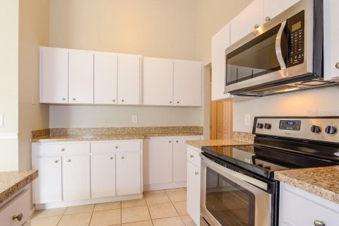 Villa ou maison à louer à Mulberry, Floride: 4 chambres, 155.89 m2 № 1902754 - photo 7