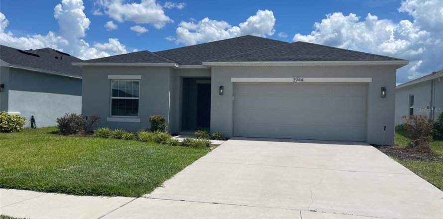 Casa en Clermont, Florida 4 dormitorios, 171.4 m2 № 1912789