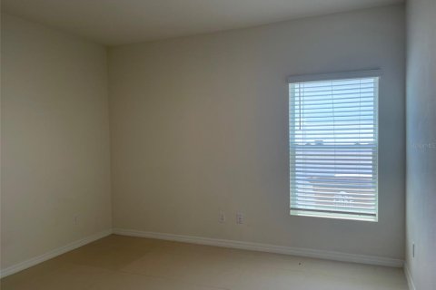 House in Clermont, Florida 4 bedrooms, 171.4 sq.m. № 1912789 - photo 6