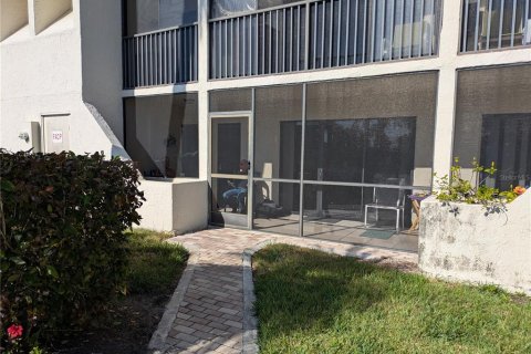 Condominio en venta en Bradenton, Florida, 2 dormitorios, 109.44 m2 № 2232872 - foto 2