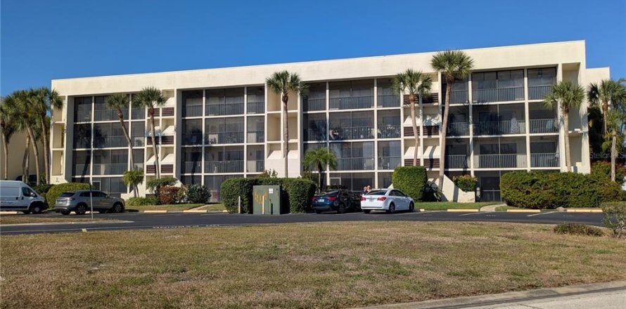 Condominio en Bradenton, Florida, 2 dormitorios  № 2232872