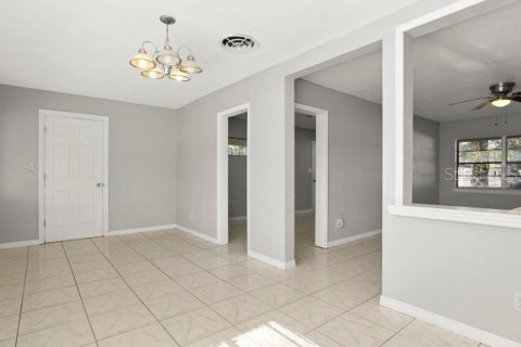 Casa en alquiler en Orlando, Florida, 3 dormitorios, 118.54 m2 № 1917067 - foto 9
