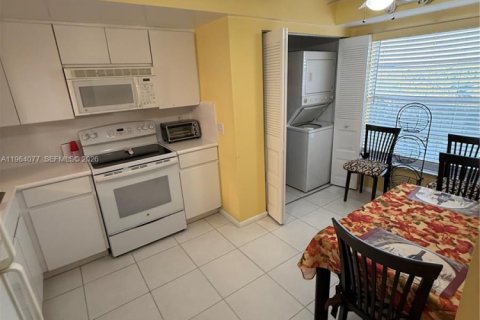 Copropriété à vendre à Delray Beach, Floride: 2 chambres, 98.48 m2 № 2081079 - photo 13