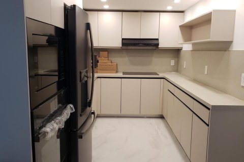 Купить кондоминиум в Хайленд-Бич, Флорида 4 комнаты, 102.19м2, № 2261441 - фото 6