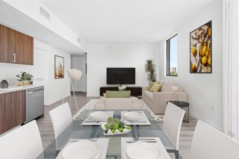 Apartamento en alquiler en Miami, Florida, 1 dormitorio, 60.2 m2 № 2180774 - foto 14