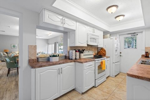 Copropriété à vendre à Sarasota, Floride: 2 chambres, 103.86 m2 № 1835950 - photo 25