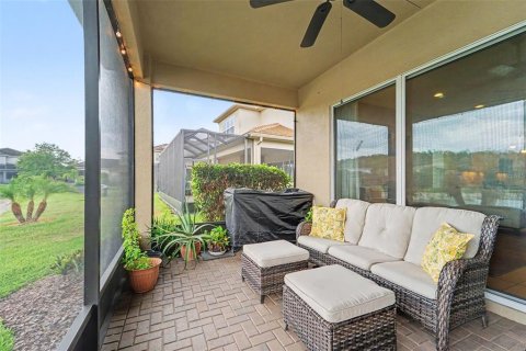 House in Wesley Chapel, Florida 3 bedrooms, 194.35 sq.m. № 2207085 - photo 24