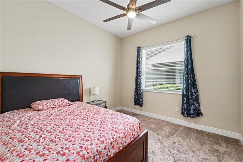 House in Wesley Chapel, Florida 3 bedrooms, 194.35 sq.m. № 2207085 - photo 20