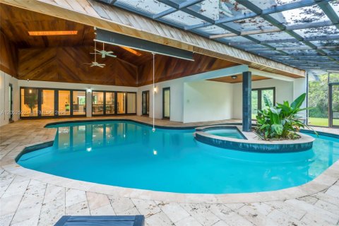 Villa ou maison à vendre à Southwest Ranches, Floride: 5 chambres, 276.38 m2 № 2246395 - photo 29